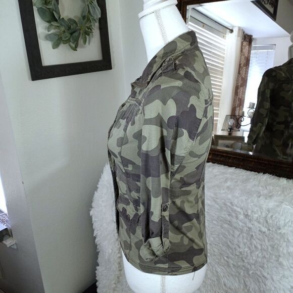 WHITE FAWN CAMO UTILITY JACKET SZ.M EUC - Picture 3 of 6